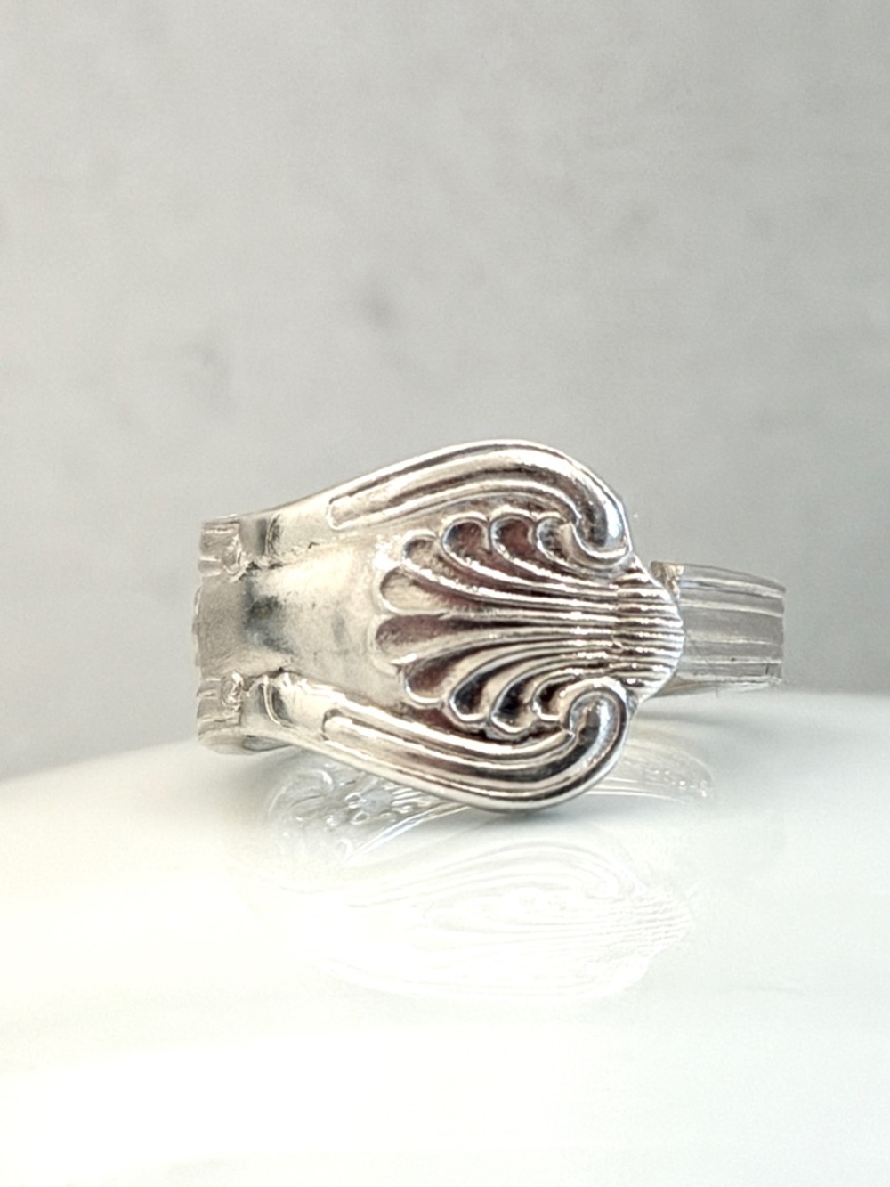 Silver Plated Vintage Spoon Ring with Shell Motif